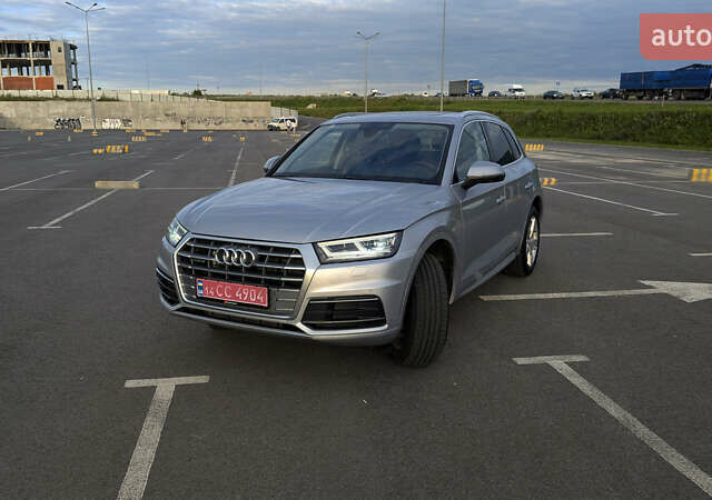 Серый Ауди Ку 5, объемом двигателя 1.98 л и пробегом 100 тыс. км за 23690 $, фото 4 на Automoto.ua