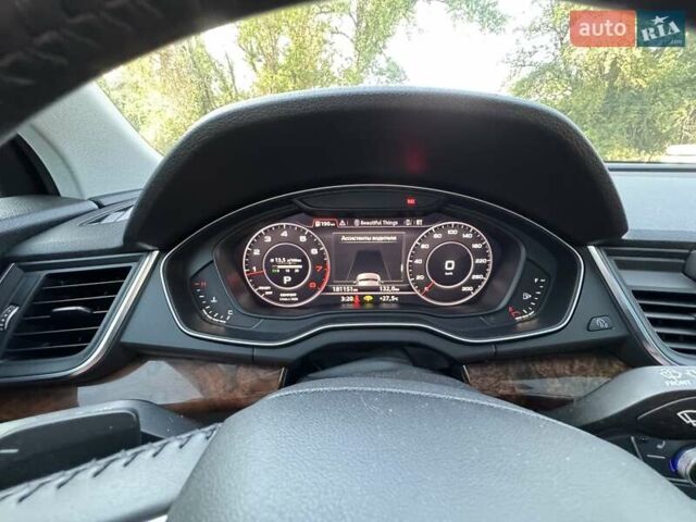 Серый Ауди Ку 5, объемом двигателя 1.98 л и пробегом 181 тыс. км за 24500 $, фото 16 на Automoto.ua