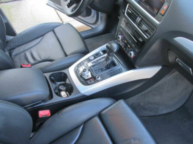 Серый Ауди Ку 5, объемом двигателя 2 л и пробегом 66 тыс. км за 9700 $, фото 8 на Automoto.ua