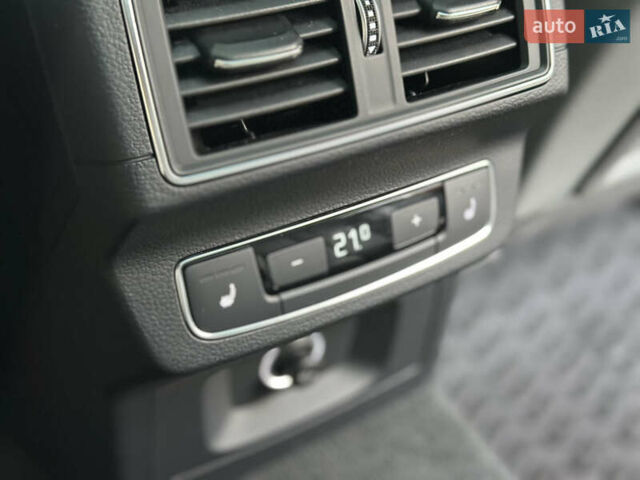 Сірий Ауді Ку 5, об'ємом двигуна 2 л та пробігом 99 тис. км за 27300 $, фото 16 на Automoto.ua