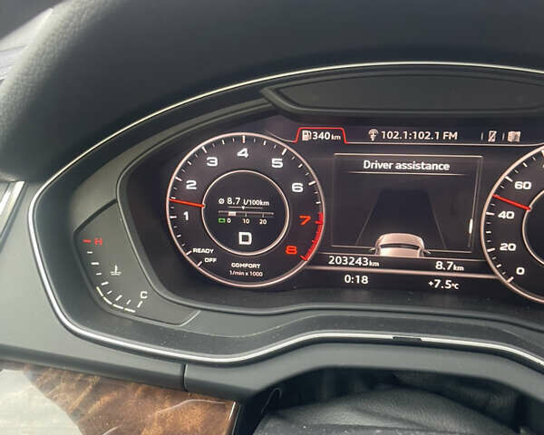 Серый Ауди Ку 5, объемом двигателя 2 л и пробегом 199 тыс. км за 20990 $, фото 20 на Automoto.ua