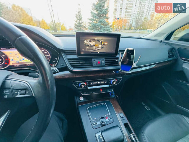 Ауді Ку 5 2017 у Києві на Automoto.ua Сірий Ауді Ку 5, об'ємом двигуна 1.98 л та пробігом 167 тис. км за 23800 $, фото 41 на Automoto.ua