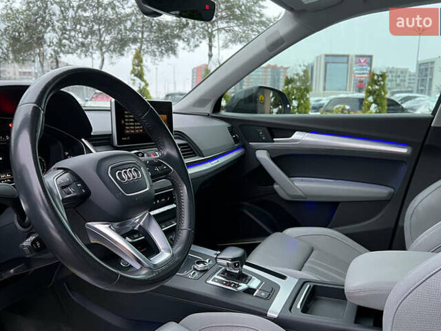 Сірий Ауді Ку 5, об'ємом двигуна 1.98 л та пробігом 103 тис. км за 29850 $, фото 9 на Automoto.ua