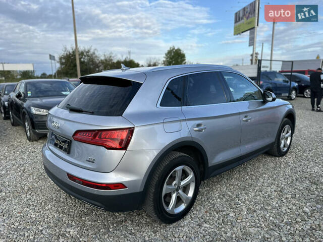 Сірий Ауді Ку 5, об'ємом двигуна 2 л та пробігом 194 тис. км за 29500 $, фото 12 на Automoto.ua