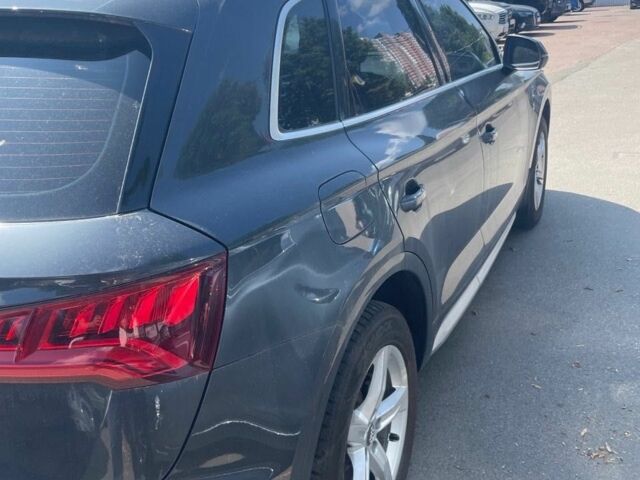 Сірий Ауді Ку 5, об'ємом двигуна 2 л та пробігом 270 тис. км за 26500 $, фото 7 на Automoto.ua