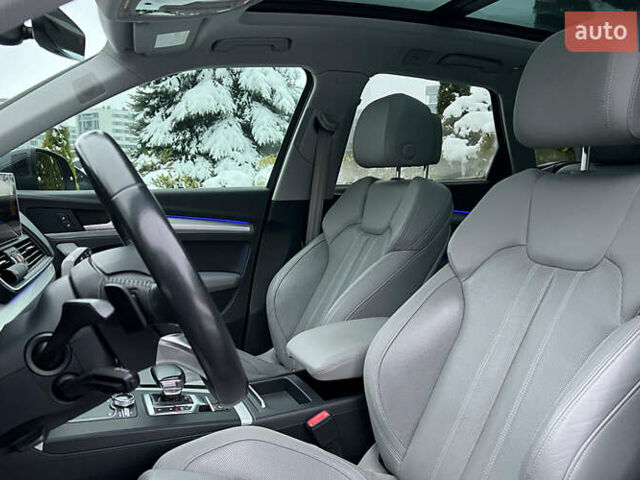 Сірий Ауді Ку 5, об'ємом двигуна 1.98 л та пробігом 103 тис. км за 29850 $, фото 8 на Automoto.ua