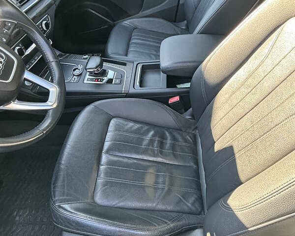 Серый Ауди Ку 5, объемом двигателя 1.98 л и пробегом 85 тыс. км за 26900 $, фото 32 на Automoto.ua