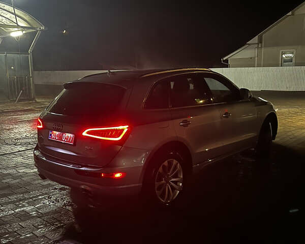 Сірий Ауді Ку 5, об'ємом двигуна 1.98 л та пробігом 257 тис. км за 15900 $, фото 4 на Automoto.ua