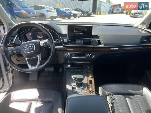 Серый Ауди Ку 5, объемом двигателя 2 л и пробегом 198 тыс. км за 23540 $, фото 14 на Automoto.ua