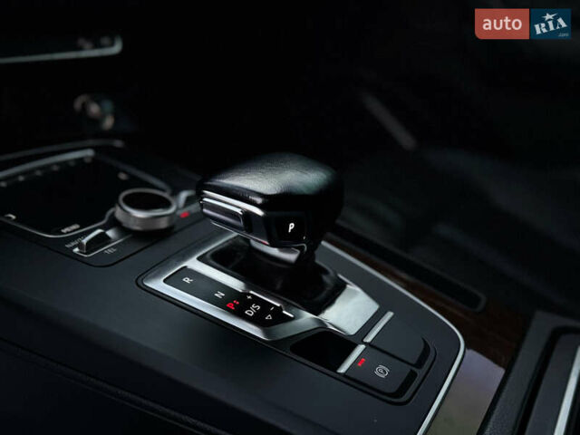 Серый Ауди Ку 5, объемом двигателя 1.98 л и пробегом 169 тыс. км за 25300 $, фото 38 на Automoto.ua