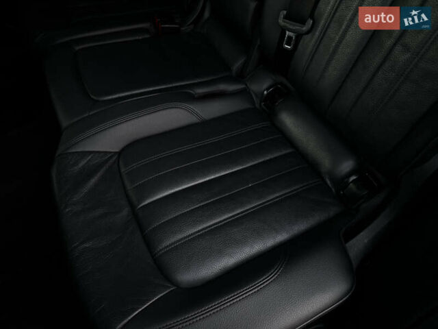 Серый Ауди Ку 5, объемом двигателя 1.98 л и пробегом 169 тыс. км за 25300 $, фото 68 на Automoto.ua