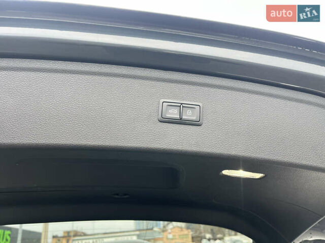 Сірий Ауді Ку 5, об'ємом двигуна 1.98 л та пробігом 121 тис. км за 24200 $, фото 10 на Automoto.ua