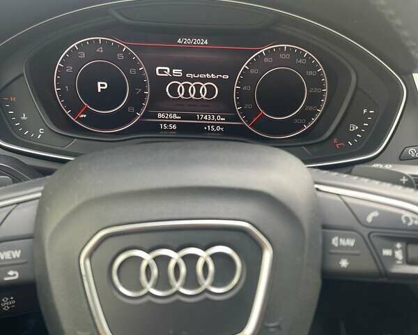 Серый Ауди Ку 5, объемом двигателя 2 л и пробегом 86 тыс. км за 32500 $, фото 7 на Automoto.ua