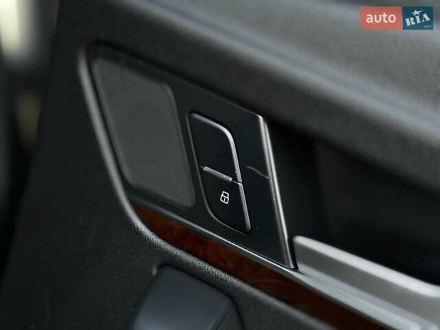 Серый Ауди Ку 5, объемом двигателя 1.98 л и пробегом 169 тыс. км за 25300 $, фото 59 на Automoto.ua