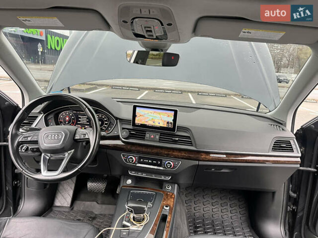 Сірий Ауді Ку 5, об'ємом двигуна 1.98 л та пробігом 121 тис. км за 24200 $, фото 18 на Automoto.ua