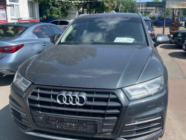 Сірий Ауді Ку 5, об'ємом двигуна 2 л та пробігом 270 тис. км за 26500 $, фото 6 на Automoto.ua