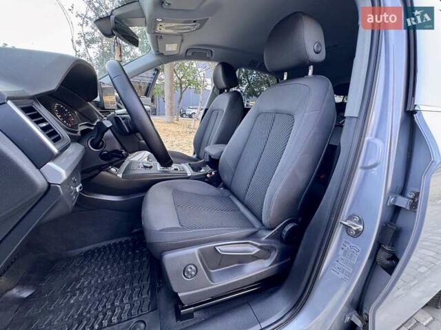 Серый Ауди Ку 5, объемом двигателя 1.97 л и пробегом 154 тыс. км за 23800 $, фото 49 на Automoto.ua