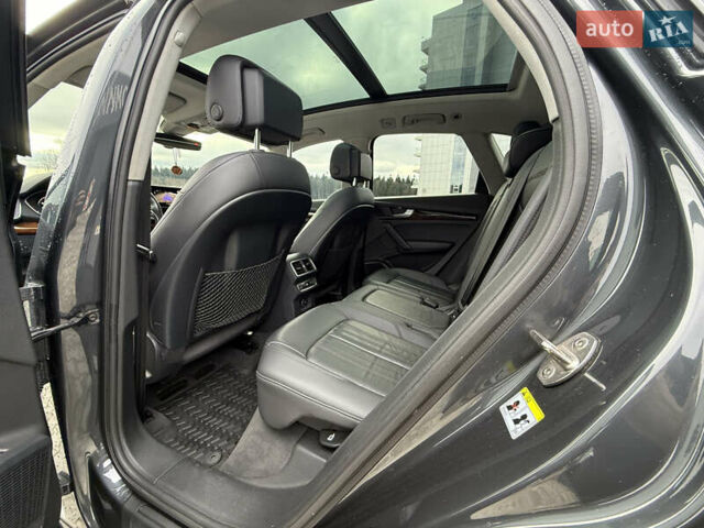 Сірий Ауді Ку 5, об'ємом двигуна 2 л та пробігом 123 тис. км за 26500 $, фото 19 на Automoto.ua