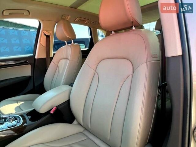 Сірий Ауді Ку 5, об'ємом двигуна 1.98 л та пробігом 106 тис. км за 16750 $, фото 26 на Automoto.ua