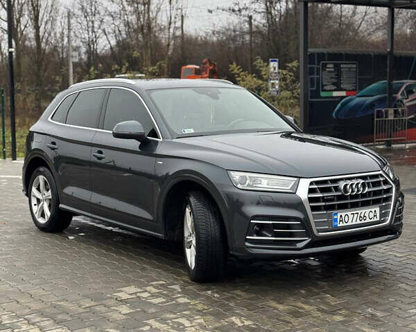 Серый Ауди Ку 5, объемом двигателя 1.97 л и пробегом 233 тыс. км за 29800 $, фото 3 на Automoto.ua