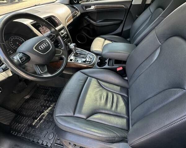 Ауді Ку 5 2017 у Хмельницькому на Automoto.ua Сірий Ауді Ку 5, об'ємом двигуна 1.98 л та пробігом 165 тис. км за 22700 $, фото 8 на Automoto.ua