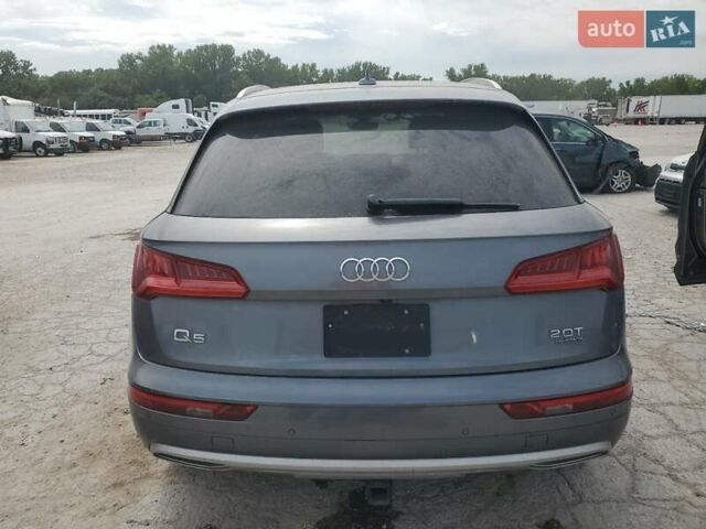 Сірий Ауді Ку 5, об'ємом двигуна 2 л та пробігом 183 тис. км за 7500 $, фото 5 на Automoto.ua