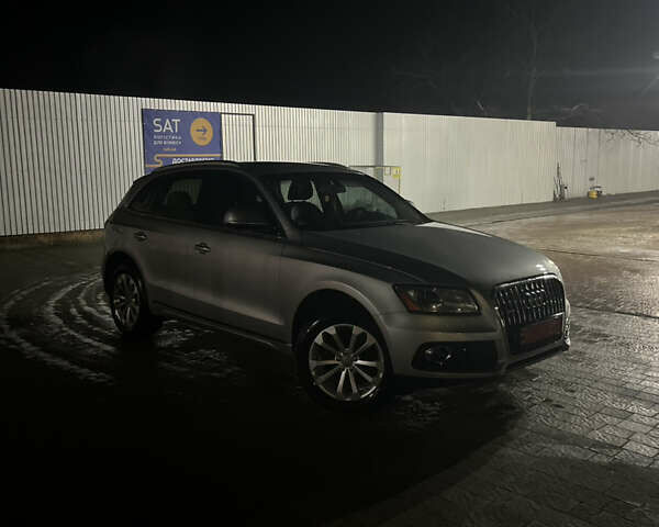 Сірий Ауді Ку 5, об'ємом двигуна 1.98 л та пробігом 257 тис. км за 15900 $, фото 10 на Automoto.ua