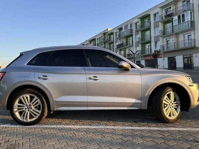 Сірий Ауді Ку 5, об'ємом двигуна 2 л та пробігом 98 тис. км за 21900 $, фото 7 на Automoto.ua