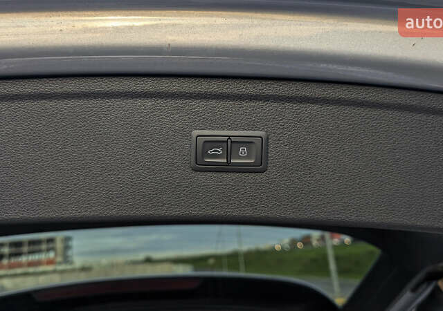 Серый Ауди Ку 5, объемом двигателя 1.98 л и пробегом 100 тыс. км за 23690 $, фото 74 на Automoto.ua