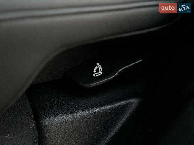 Серый Ауди Ку 5, объемом двигателя 1.98 л и пробегом 169 тыс. км за 25300 $, фото 67 на Automoto.ua