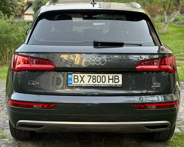 Серый Ауди Ку 5, объемом двигателя 2 л и пробегом 219 тыс. км за 28500 $, фото 3 на Automoto.ua