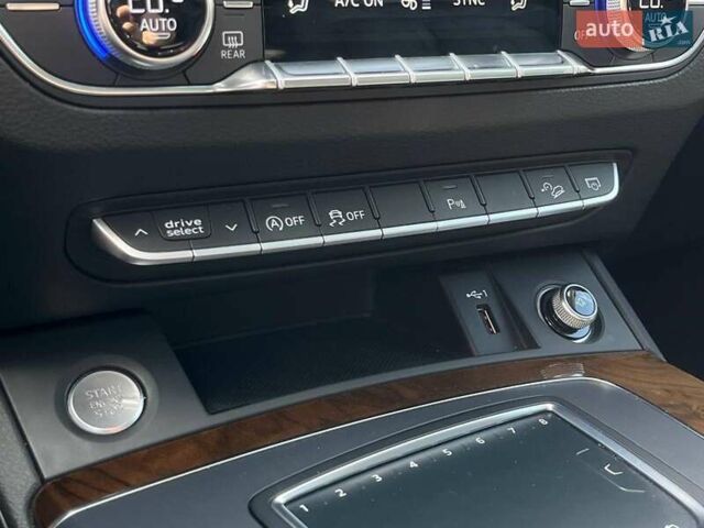 Серый Ауди Ку 5, объемом двигателя 2 л и пробегом 198 тыс. км за 23540 $, фото 32 на Automoto.ua