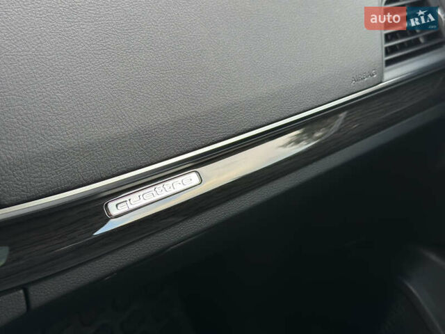 Сірий Ауді Ку 5, об'ємом двигуна 2 л та пробігом 99 тис. км за 27300 $, фото 29 на Automoto.ua