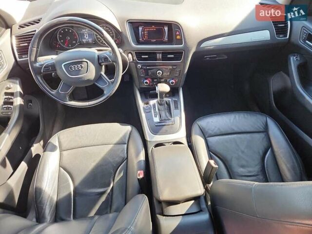 Серый Ауди Ку 5, объемом двигателя 1.98 л и пробегом 163 тыс. км за 3400 $, фото 7 на Automoto.ua