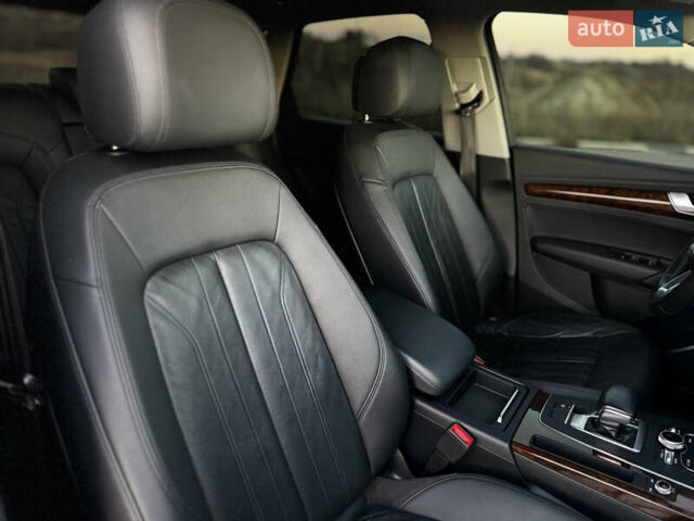 Серый Ауди Ку 5, объемом двигателя 1.98 л и пробегом 169 тыс. км за 25300 $, фото 54 на Automoto.ua