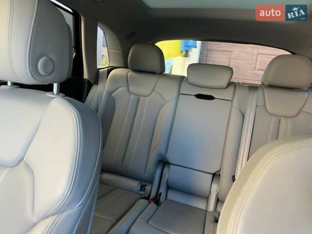 Сірий Ауді Ку 5, об'ємом двигуна 1.98 л та пробігом 102 тис. км за 33000 $, фото 41 на Automoto.ua