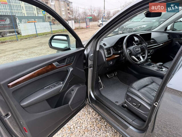 Сірий Ауді Ку 5, об'ємом двигуна 1.98 л та пробігом 165 тис. км за 23999 $, фото 14 на Automoto.ua