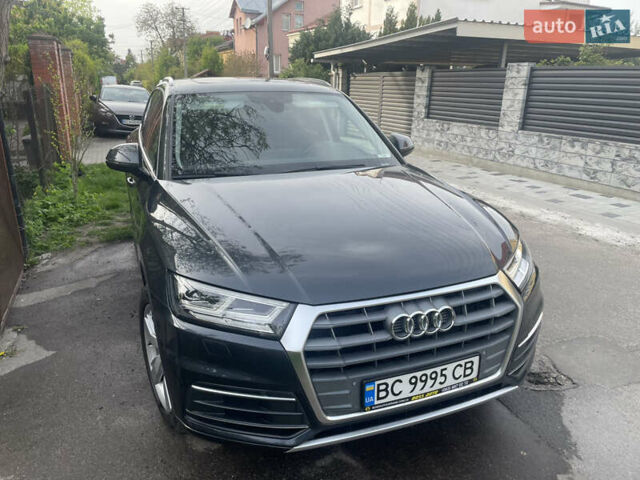 Серый Ауди Ку 5, объемом двигателя 2 л и пробегом 199 тыс. км за 20990 $, фото 1 на Automoto.ua