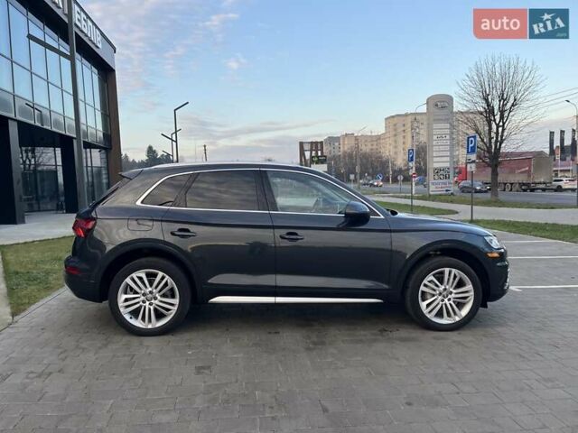 Серый Ауди Ку 5, объемом двигателя 2 л и пробегом 163 тыс. км за 24800 $, фото 6 на Automoto.ua