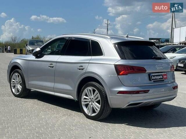 Серый Ауди Ку 5, объемом двигателя 2 л и пробегом 198 тыс. км за 23540 $, фото 6 на Automoto.ua