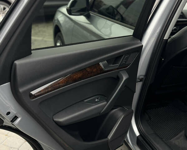 Серый Ауди Ку 5, объемом двигателя 1.98 л и пробегом 147 тыс. км за 23999 $, фото 5 на Automoto.ua