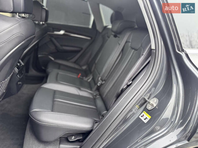 Серый Ауди Ку 5, объемом двигателя 2 л и пробегом 169 тыс. км за 25300 $, фото 15 на Automoto.ua