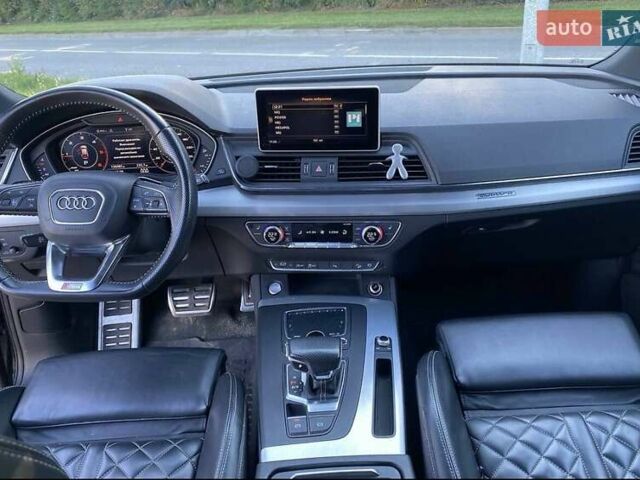 Серый Ауди Ку 5, объемом двигателя 1.97 л и пробегом 280 тыс. км за 28900 $, фото 10 на Automoto.ua