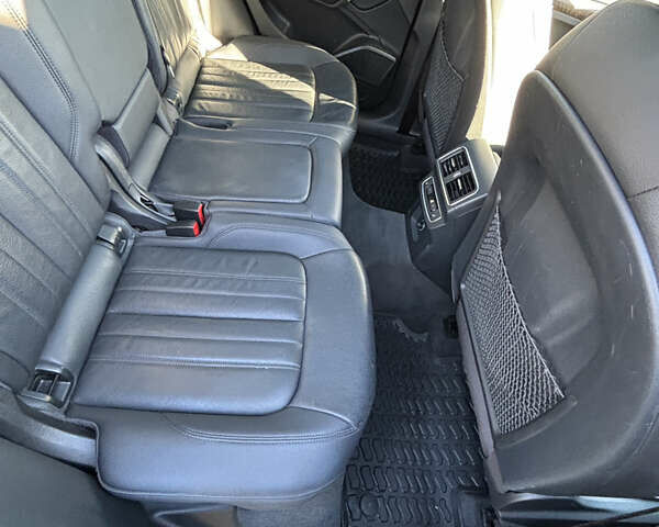 Серый Ауди Ку 5, объемом двигателя 1.98 л и пробегом 85 тыс. км за 26900 $, фото 21 на Automoto.ua