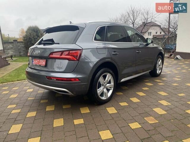 Серый Ауди Ку 5, объемом двигателя 1.98 л и пробегом 229 тыс. км за 20499 $, фото 7 на Automoto.ua