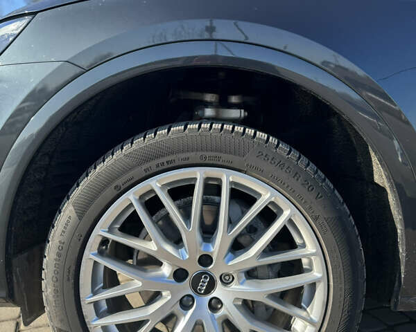 Серый Ауди Ку 5, объемом двигателя 1.97 л и пробегом 165 тыс. км за 32900 $, фото 12 на Automoto.ua