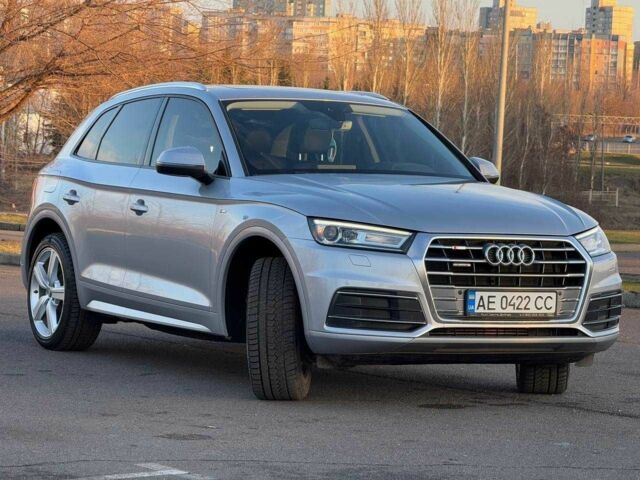 Серый Ауди Ку 5, объемом двигателя 2 л и пробегом 70 тыс. км за 22000 $, фото 2 на Automoto.ua