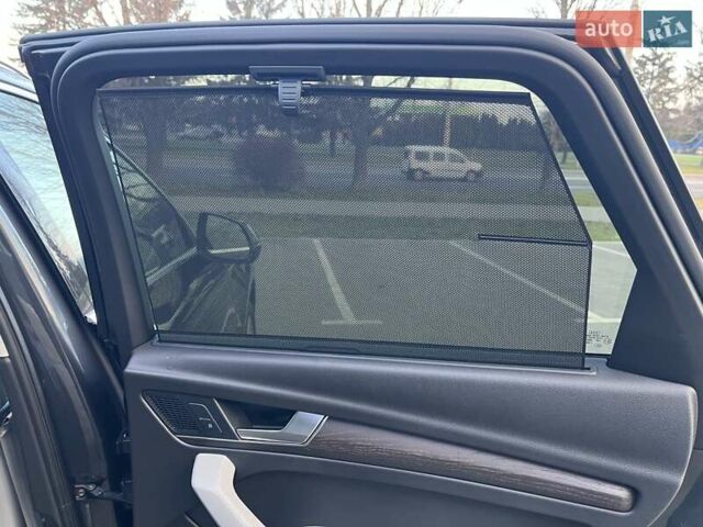 Серый Ауди Ку 5, объемом двигателя 2 л и пробегом 163 тыс. км за 24800 $, фото 15 на Automoto.ua