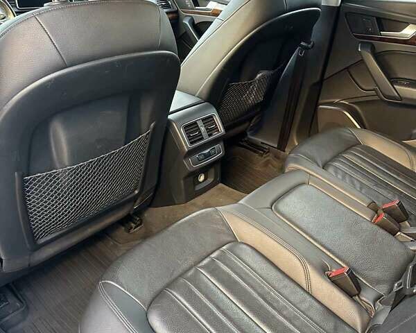 Сірий Ауді Ку 5, об'ємом двигуна 1.98 л та пробігом 190 тис. км за 20900 $, фото 6 на Automoto.ua