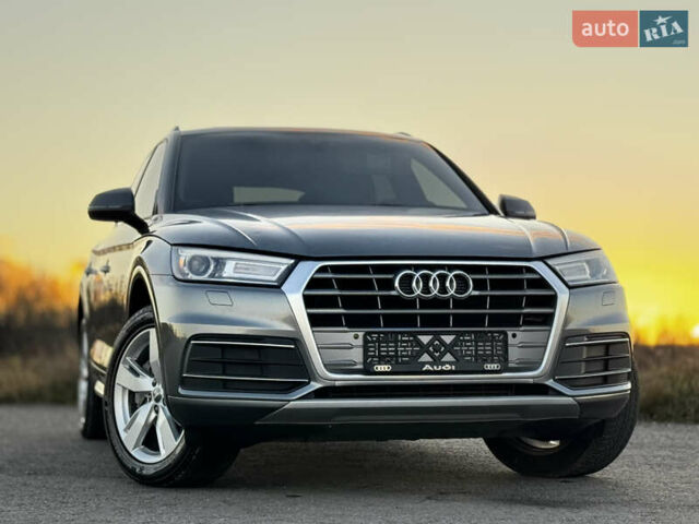 Серый Ауди Ку 5, объемом двигателя 1.98 л и пробегом 169 тыс. км за 25300 $, фото 9 на Automoto.ua